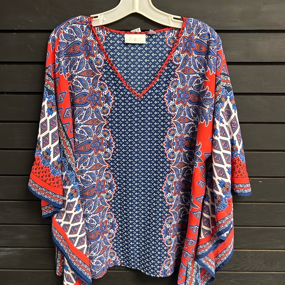 Belle by Kim Gravel Tops - Belle by Kim Gravel Navy and Red Floral Top